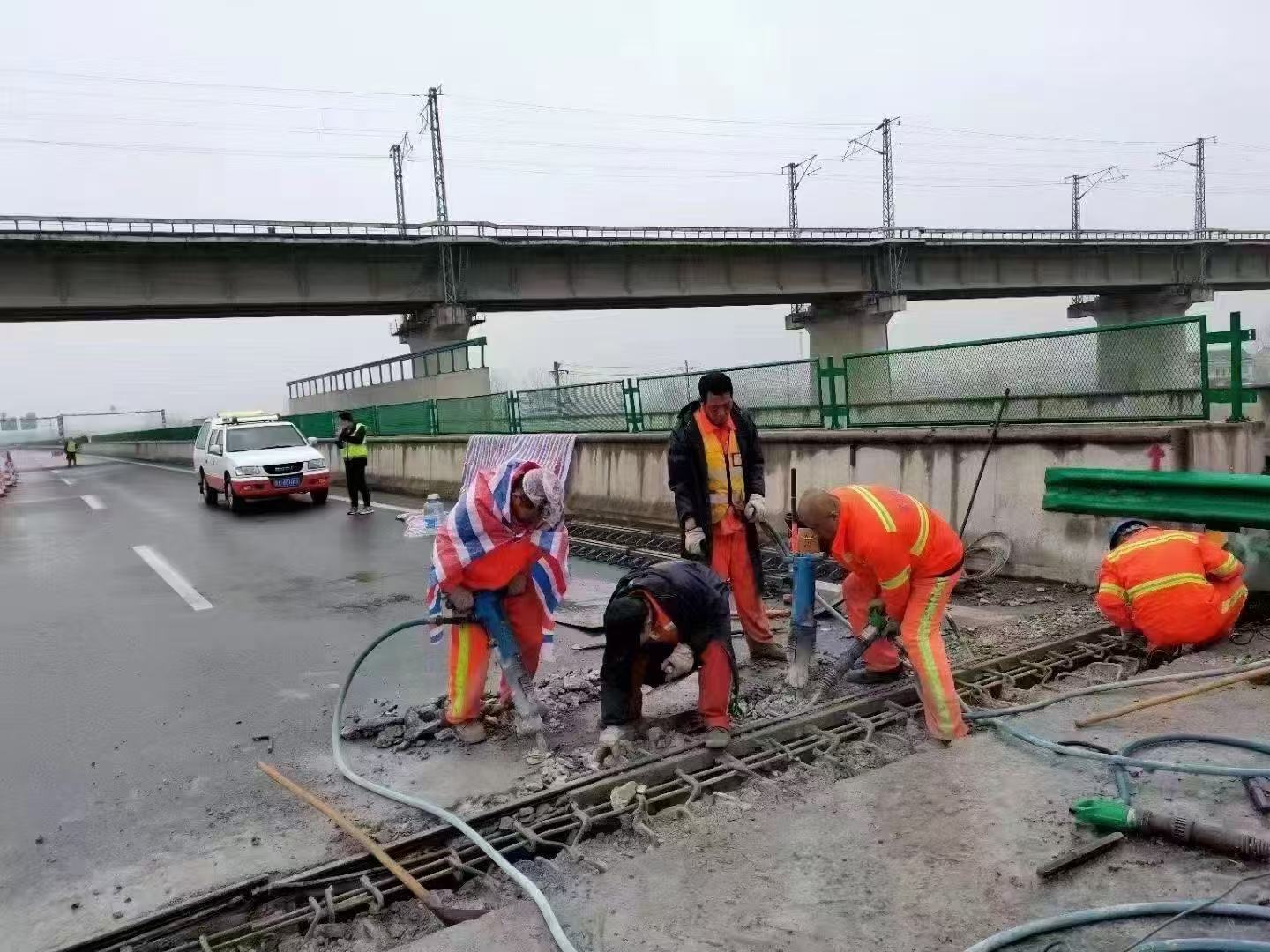 株洲桥梁伸缩缝抢修料